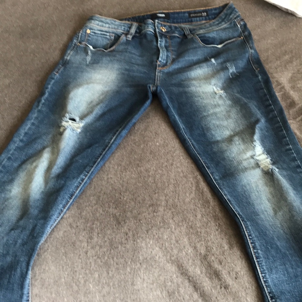 Kensie skinny Ankle jeans mid rise. Size 10/30.